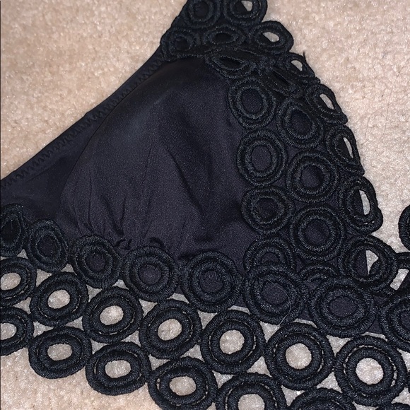 bikini - Picture 3 of 5